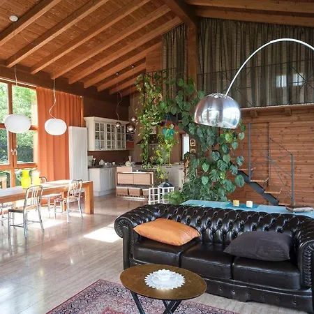 La Colombera Golf Apartment Castrezatto